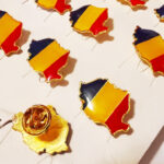 Insigna tricolor A2085 - imagine 2