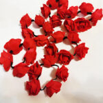 Elastic coc trandafiri rosii A1332-4 - imagine 6